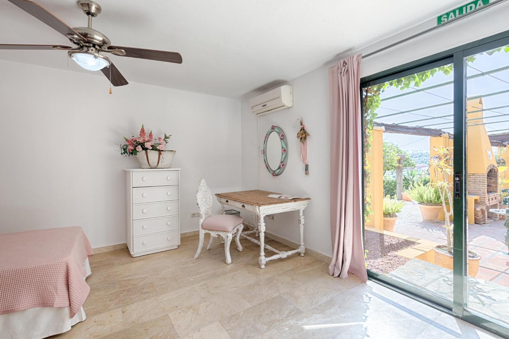 Hanami Finca Cumbres Borrascosas Estepona Dış mekan fotoğraf